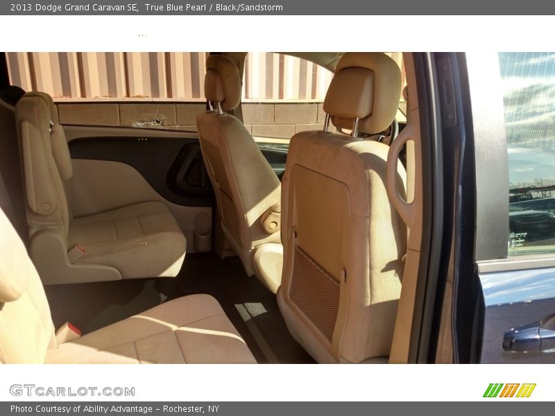 True Blue Pearl / Black/Sandstorm 2013 Dodge Grand Caravan SE