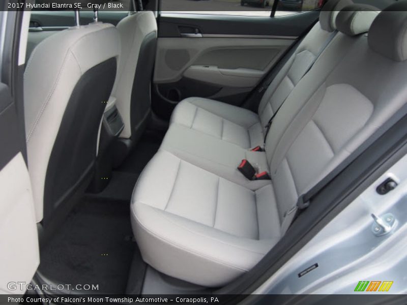 Gray / Black 2017 Hyundai Elantra SE
