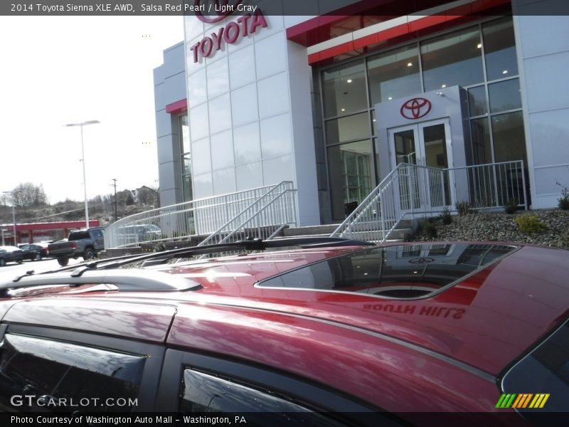 Salsa Red Pearl / Light Gray 2014 Toyota Sienna XLE AWD