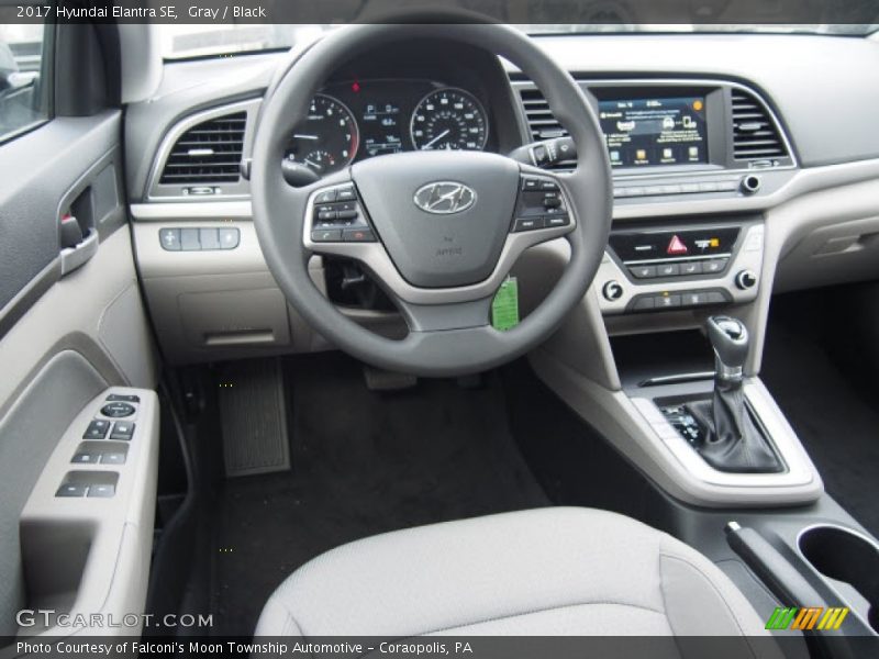 Gray / Black 2017 Hyundai Elantra SE