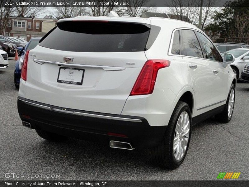 Crystal White Tricoat / Jet Black 2017 Cadillac XT5 Premium Luxury