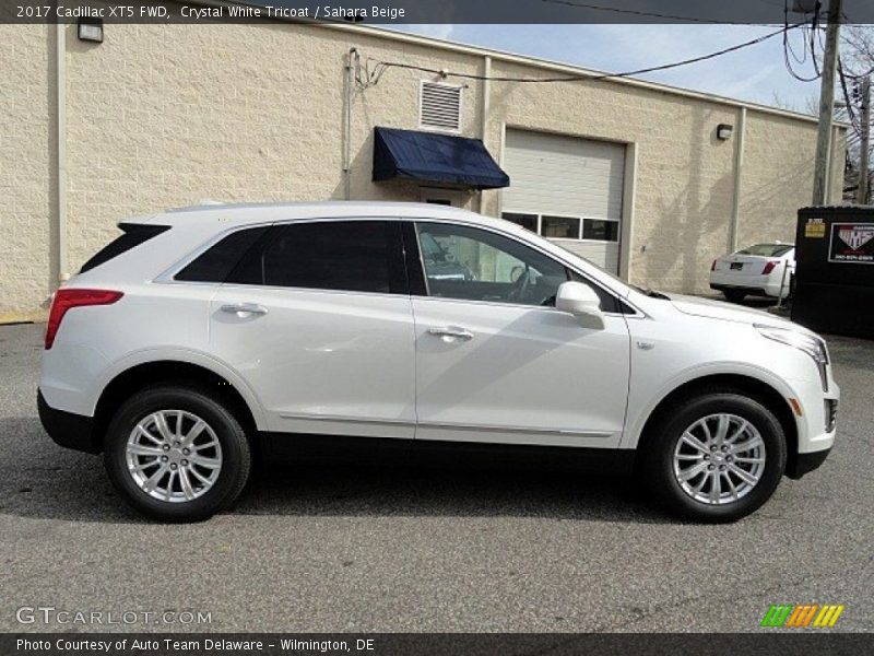 Crystal White Tricoat / Sahara Beige 2017 Cadillac XT5 FWD