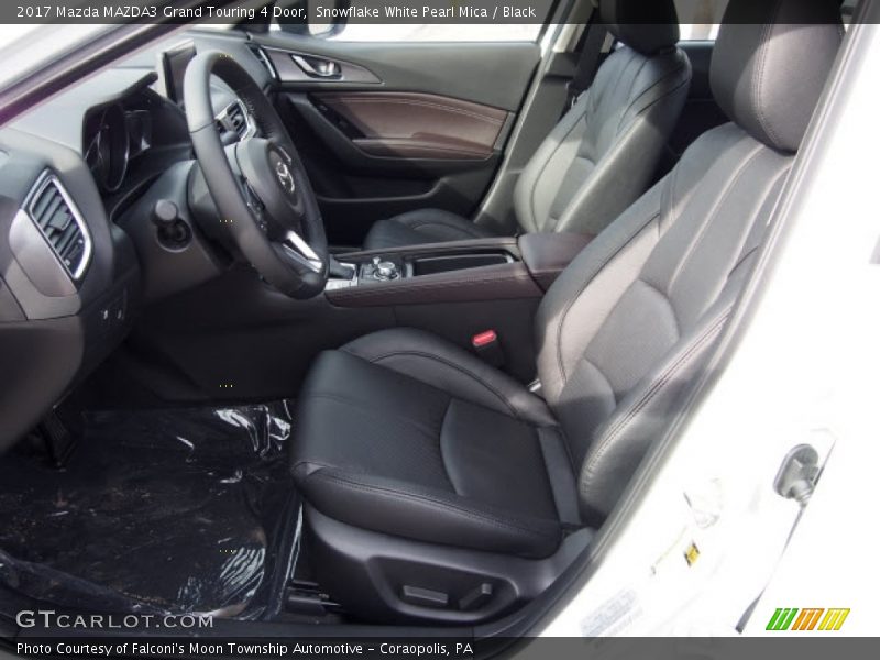 Snowflake White Pearl Mica / Black 2017 Mazda MAZDA3 Grand Touring 4 Door