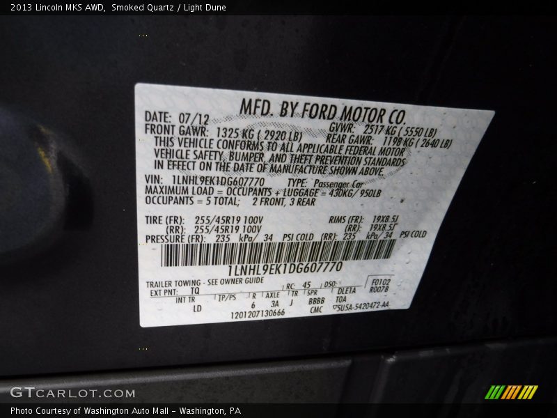 Smoked Quartz / Light Dune 2013 Lincoln MKS AWD