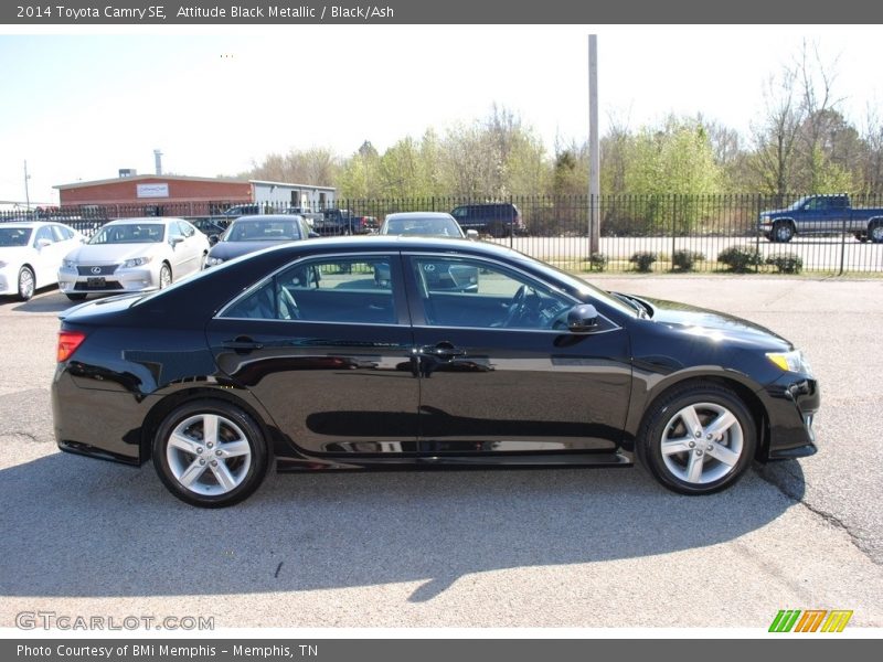 Attitude Black Metallic / Black/Ash 2014 Toyota Camry SE