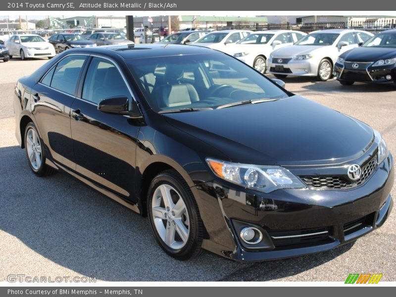 Attitude Black Metallic / Black/Ash 2014 Toyota Camry SE