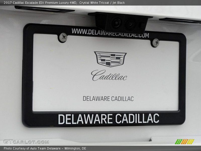 Crystal White Tricoat / Jet Black 2017 Cadillac Escalade ESV Premium Luxury 4WD