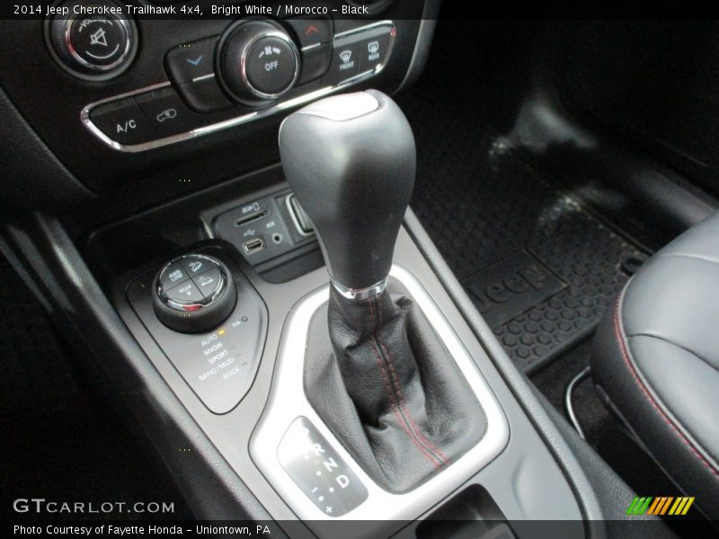 Bright White / Morocco - Black 2014 Jeep Cherokee Trailhawk 4x4