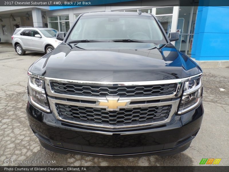 Black / Jet Black 2017 Chevrolet Suburban LT 4WD