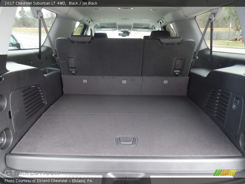 Black / Jet Black 2017 Chevrolet Suburban LT 4WD