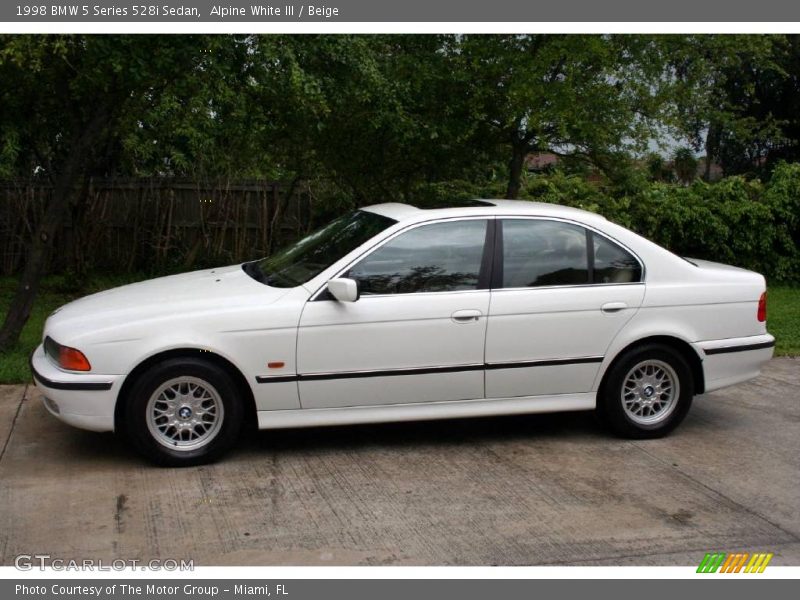 Alpine White III / Beige 1998 BMW 5 Series 528i Sedan