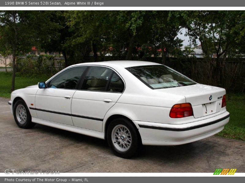 Alpine White III / Beige 1998 BMW 5 Series 528i Sedan