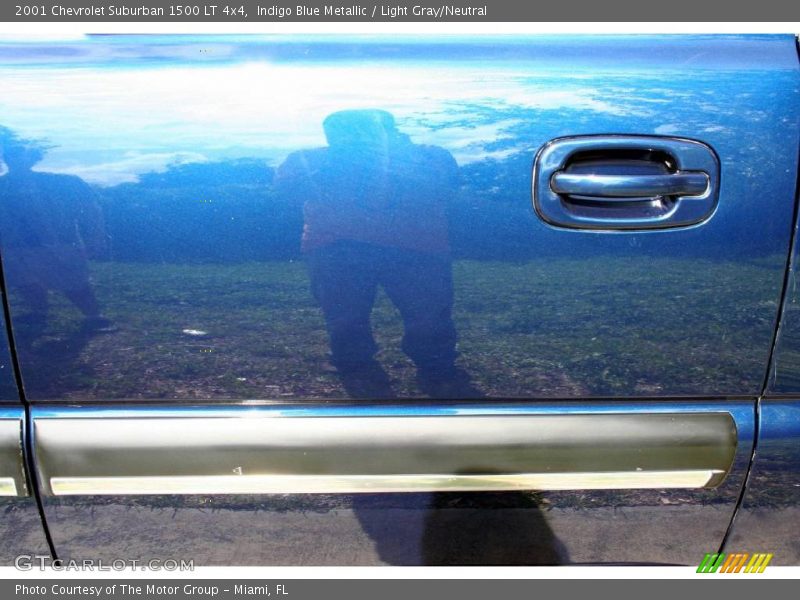 Indigo Blue Metallic / Light Gray/Neutral 2001 Chevrolet Suburban 1500 LT 4x4