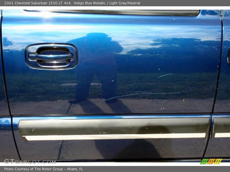 Indigo Blue Metallic / Light Gray/Neutral 2001 Chevrolet Suburban 1500 LT 4x4