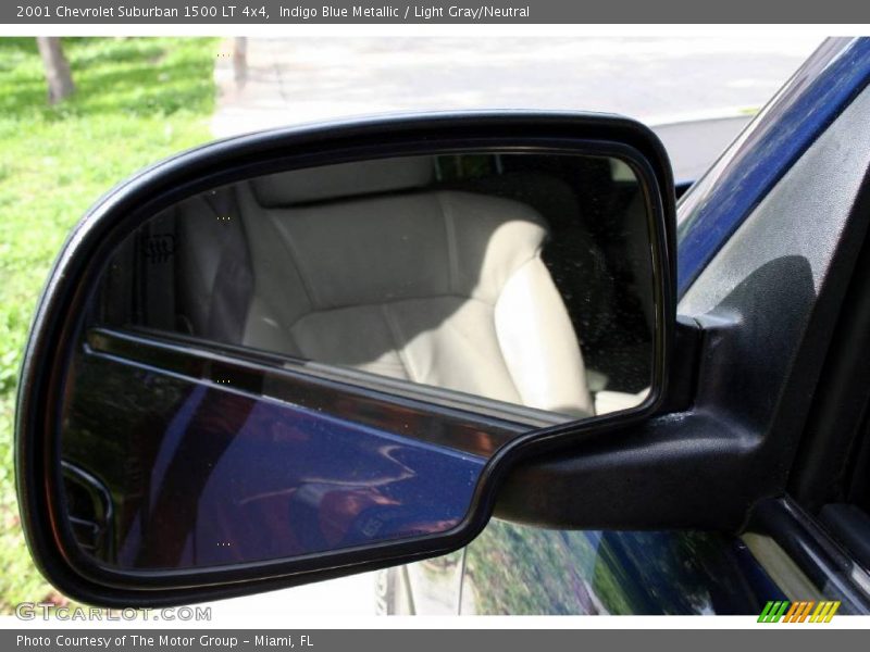 Indigo Blue Metallic / Light Gray/Neutral 2001 Chevrolet Suburban 1500 LT 4x4