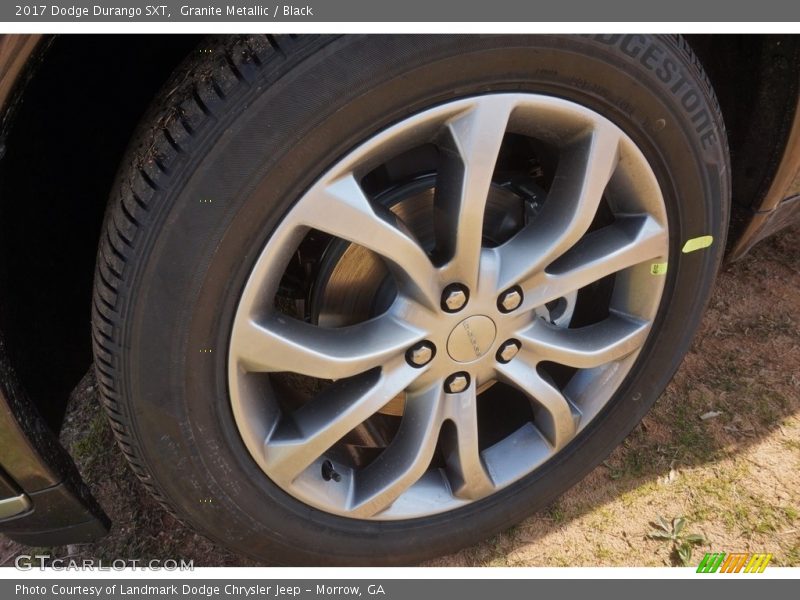 Granite Metallic / Black 2017 Dodge Durango SXT