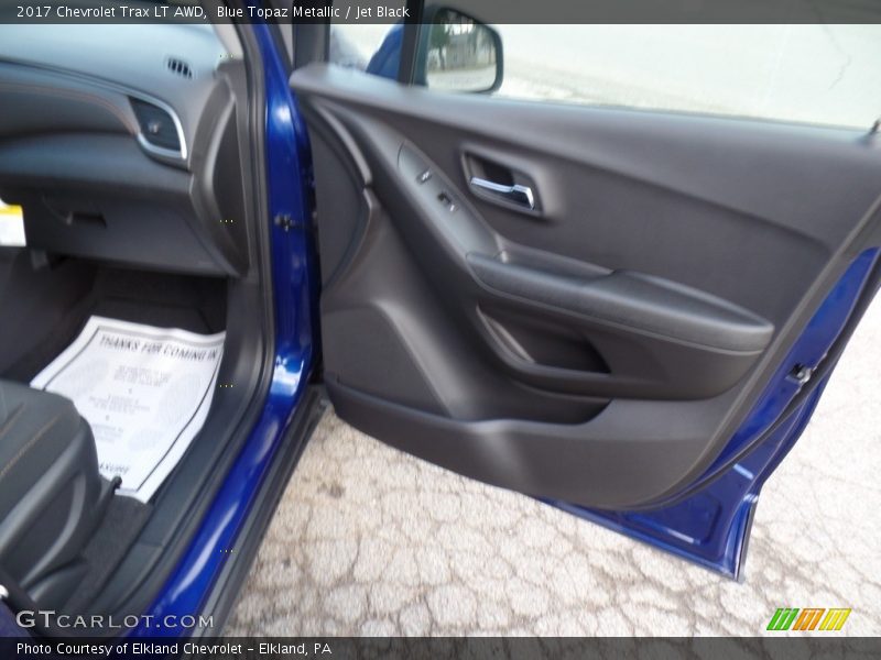 Blue Topaz Metallic / Jet Black 2017 Chevrolet Trax LT AWD