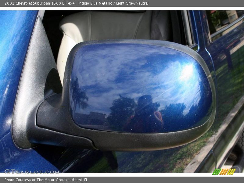 Indigo Blue Metallic / Light Gray/Neutral 2001 Chevrolet Suburban 1500 LT 4x4