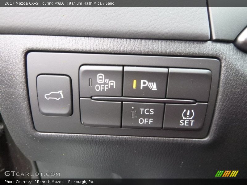 Controls of 2017 CX-9 Touring AWD