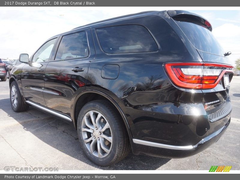 DB Black Crystal / Black 2017 Dodge Durango SXT