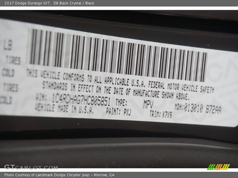 DB Black Crystal / Black 2017 Dodge Durango SXT