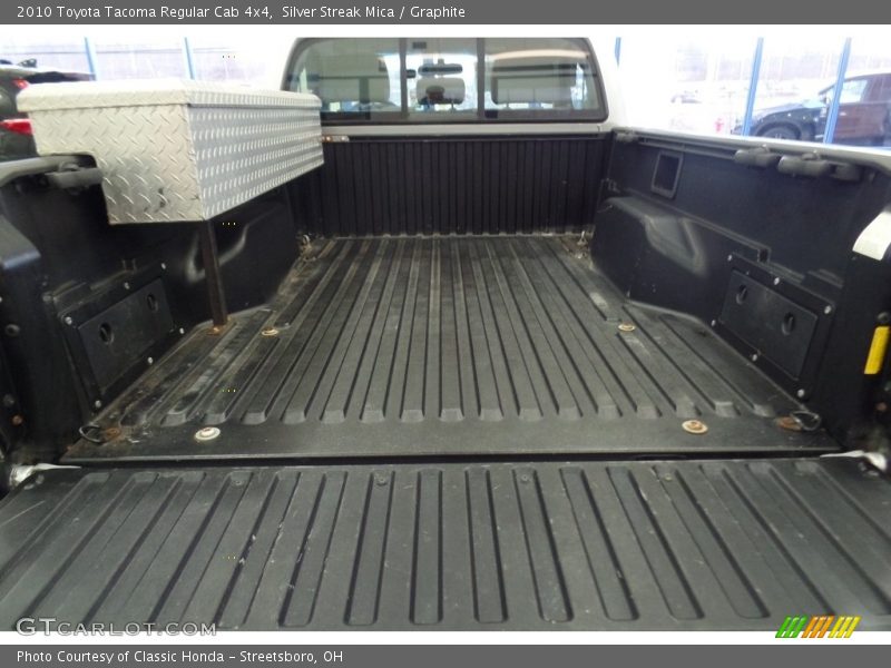Silver Streak Mica / Graphite 2010 Toyota Tacoma Regular Cab 4x4
