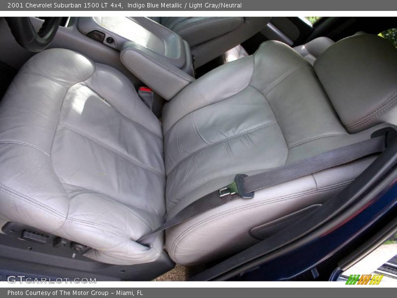 Indigo Blue Metallic / Light Gray/Neutral 2001 Chevrolet Suburban 1500 LT 4x4
