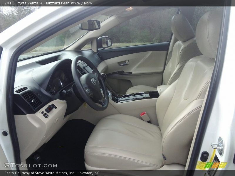 Blizzard Pearl White / Ivory 2011 Toyota Venza I4