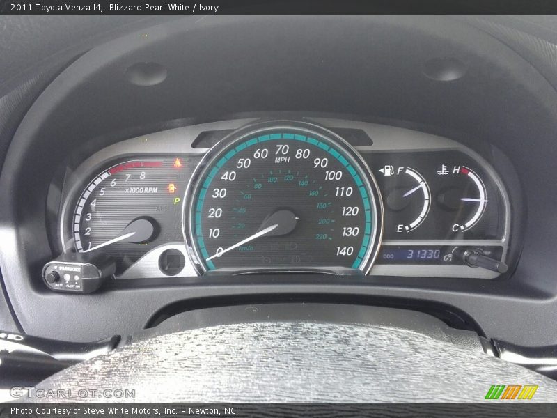 Blizzard Pearl White / Ivory 2011 Toyota Venza I4