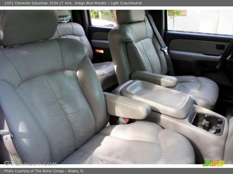 Indigo Blue Metallic / Light Gray/Neutral 2001 Chevrolet Suburban 1500 LT 4x4