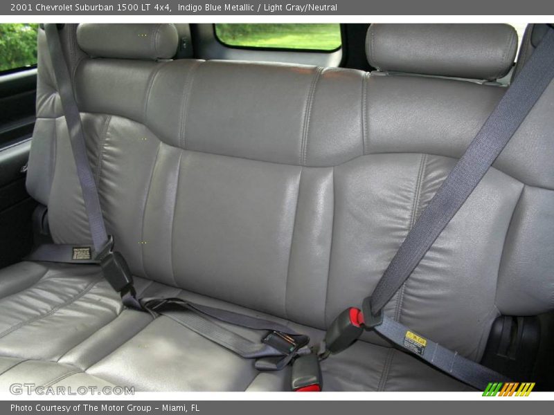 Indigo Blue Metallic / Light Gray/Neutral 2001 Chevrolet Suburban 1500 LT 4x4