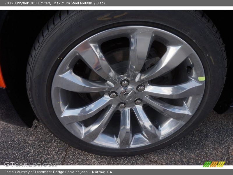 Maximum Steel Metallic / Black 2017 Chrysler 300 Limited