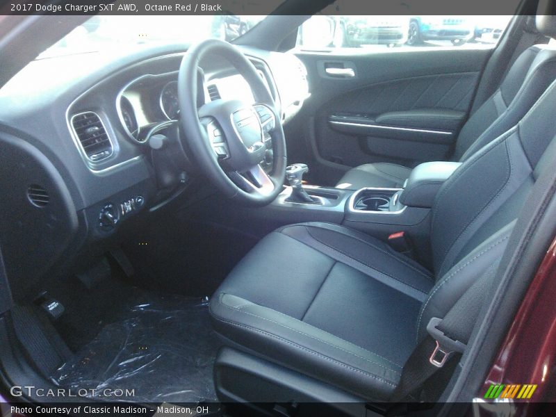 Octane Red / Black 2017 Dodge Charger SXT AWD