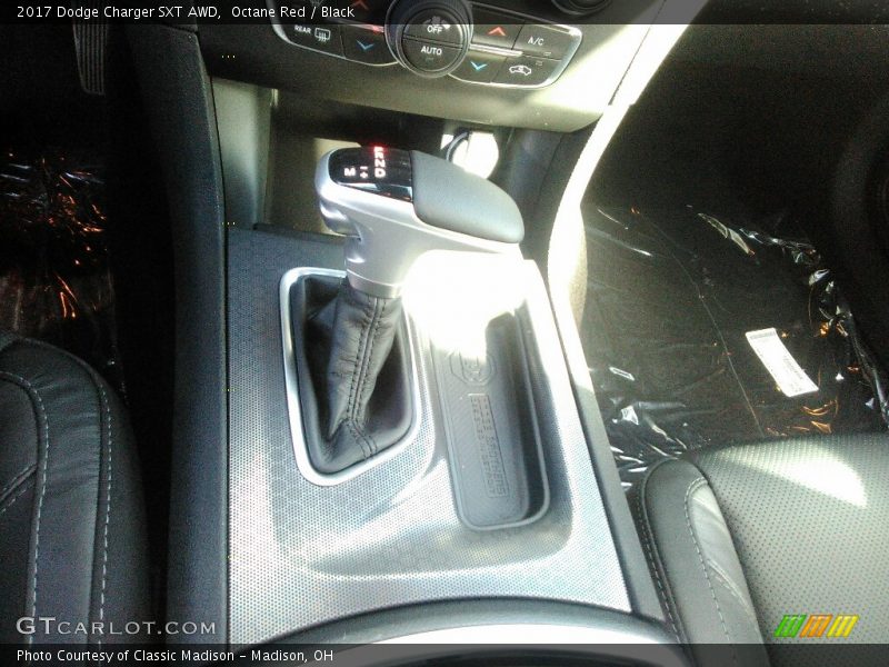 Octane Red / Black 2017 Dodge Charger SXT AWD