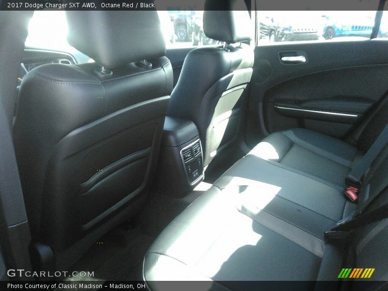 Octane Red / Black 2017 Dodge Charger SXT AWD