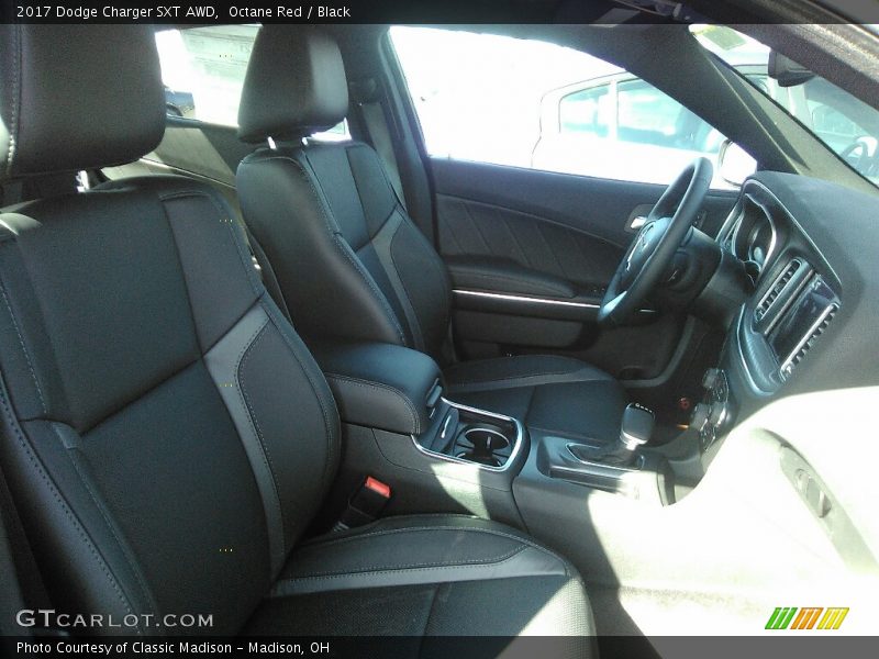 Octane Red / Black 2017 Dodge Charger SXT AWD