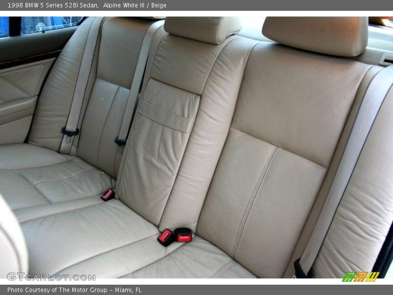 Alpine White III / Beige 1998 BMW 5 Series 528i Sedan