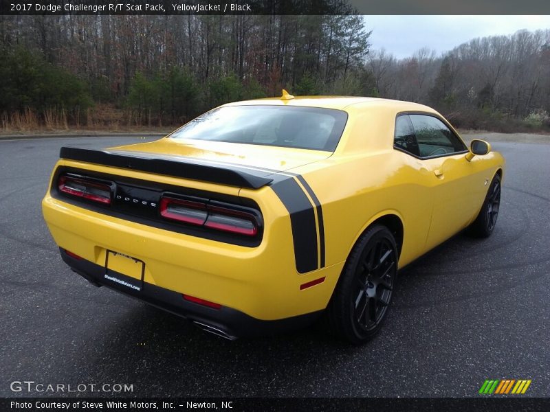 YellowJacket / Black 2017 Dodge Challenger R/T Scat Pack