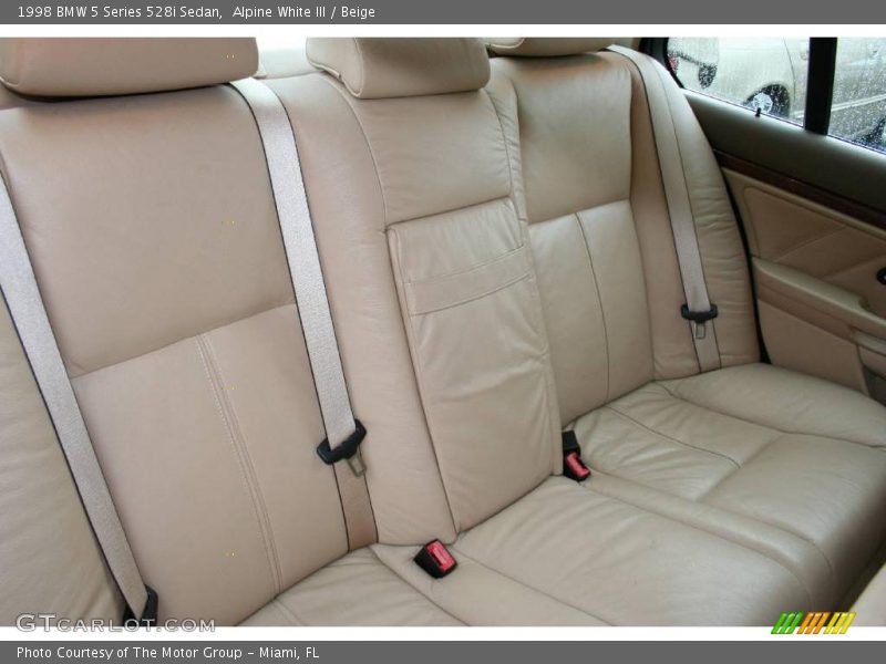 Alpine White III / Beige 1998 BMW 5 Series 528i Sedan