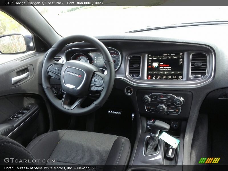 Contusion Blue / Black 2017 Dodge Charger R/T Scat Pack
