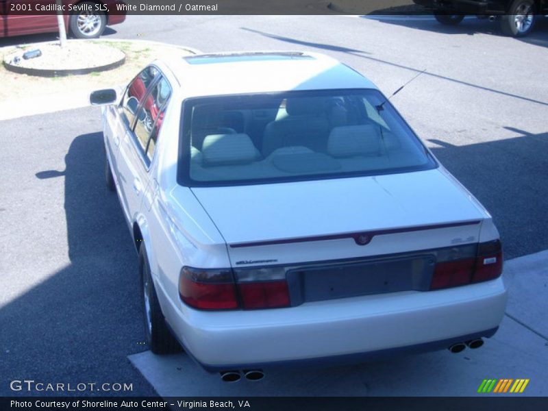 White Diamond / Oatmeal 2001 Cadillac Seville SLS