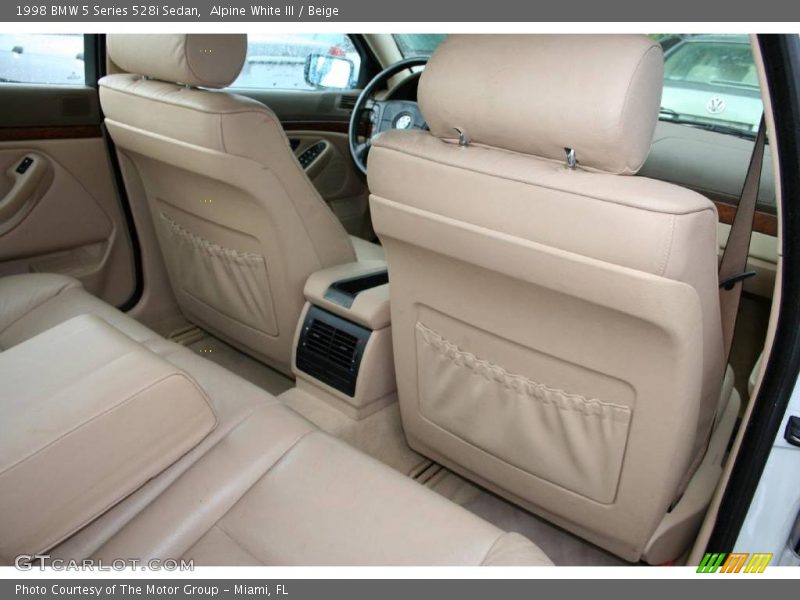 Alpine White III / Beige 1998 BMW 5 Series 528i Sedan