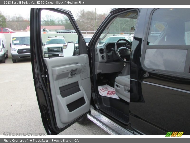 Black / Medium Flint 2013 Ford E Series Van E250 Cargo