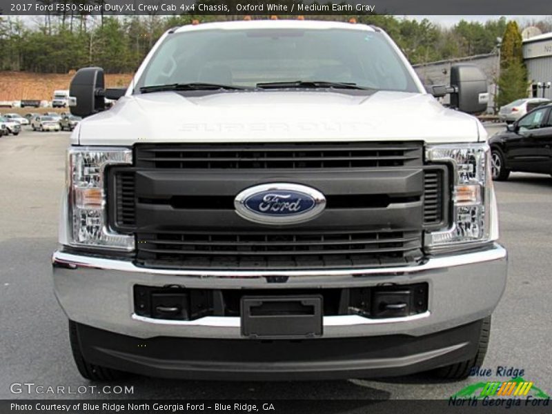 Oxford White / Medium Earth Gray 2017 Ford F350 Super Duty XL Crew Cab 4x4 Chassis