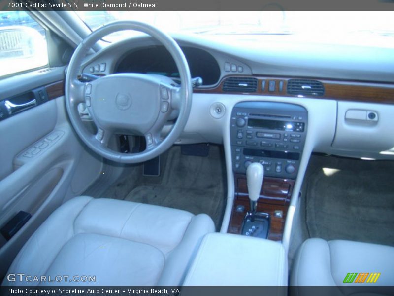 White Diamond / Oatmeal 2001 Cadillac Seville SLS