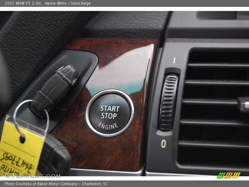 Alpine White / Sand Beige 2007 BMW X5 3.0si