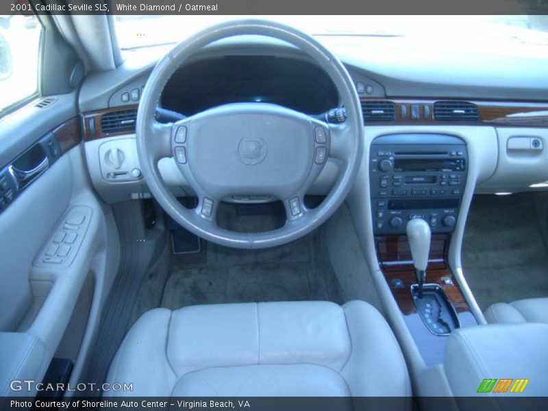 White Diamond / Oatmeal 2001 Cadillac Seville SLS