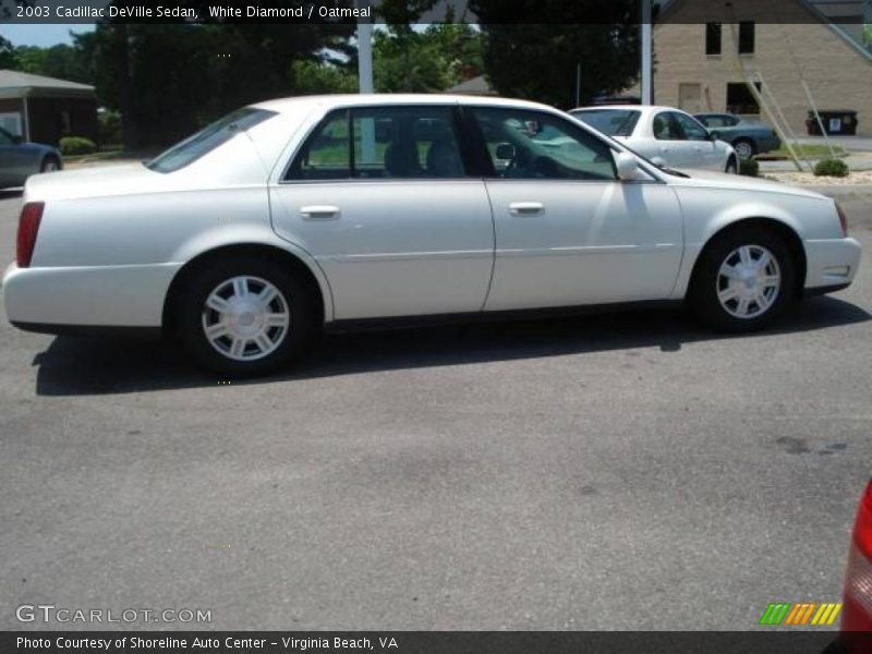White Diamond / Oatmeal 2003 Cadillac DeVille Sedan