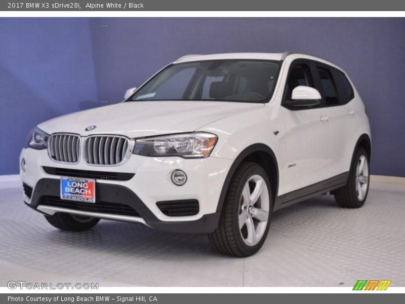Alpine White / Black 2017 BMW X3 sDrive28i