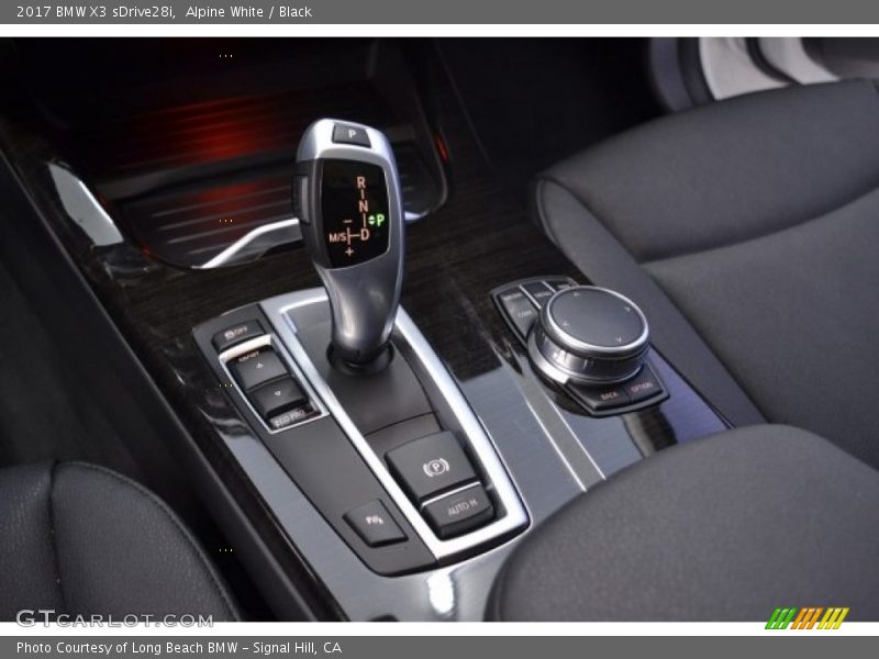 Alpine White / Black 2017 BMW X3 sDrive28i